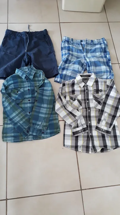 roupa infantil - menino - shorts, camisas, tamanhos variados