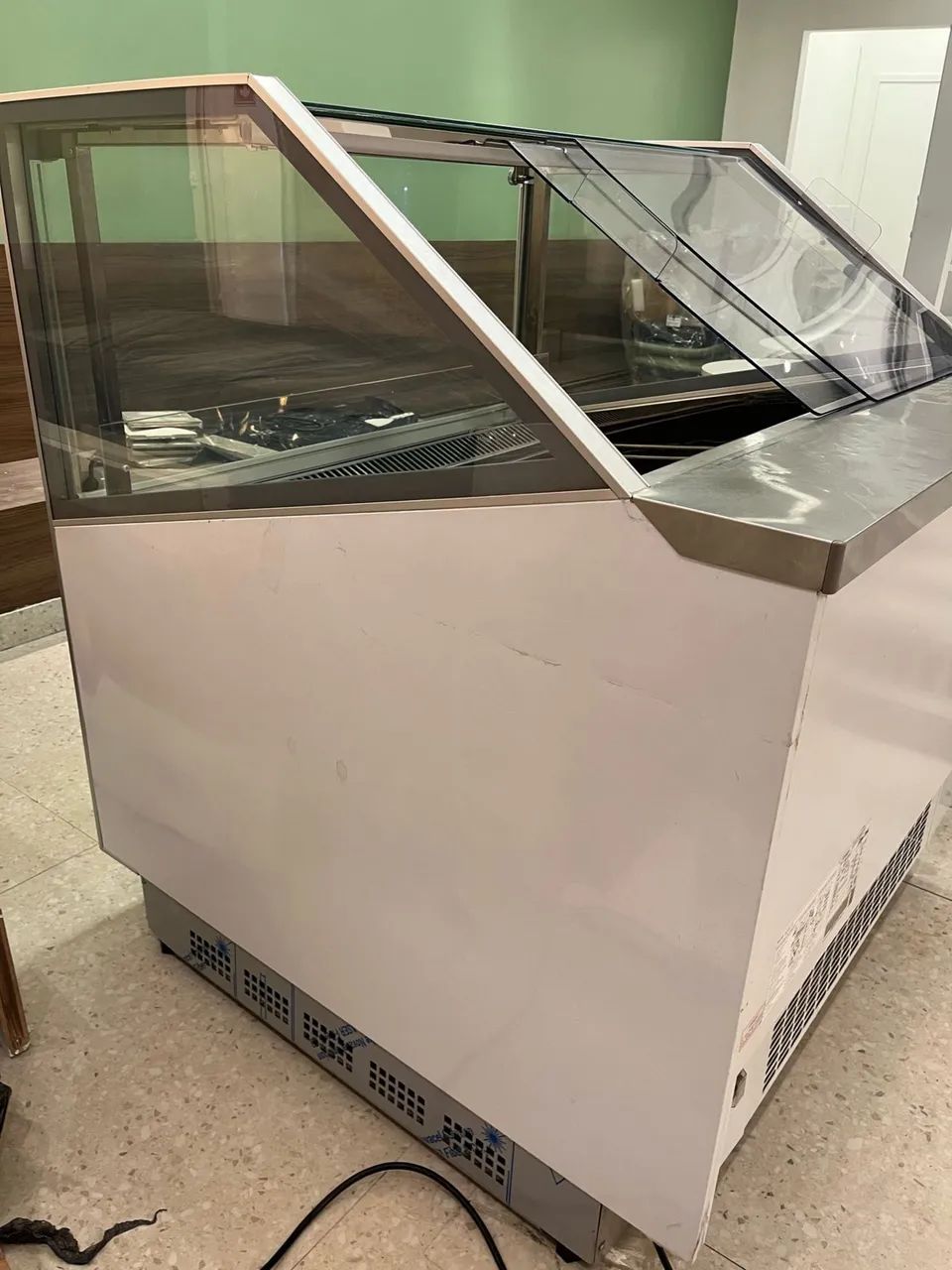 Expositor de gelato GELOPAR + 12 cubas inox - Foto 3