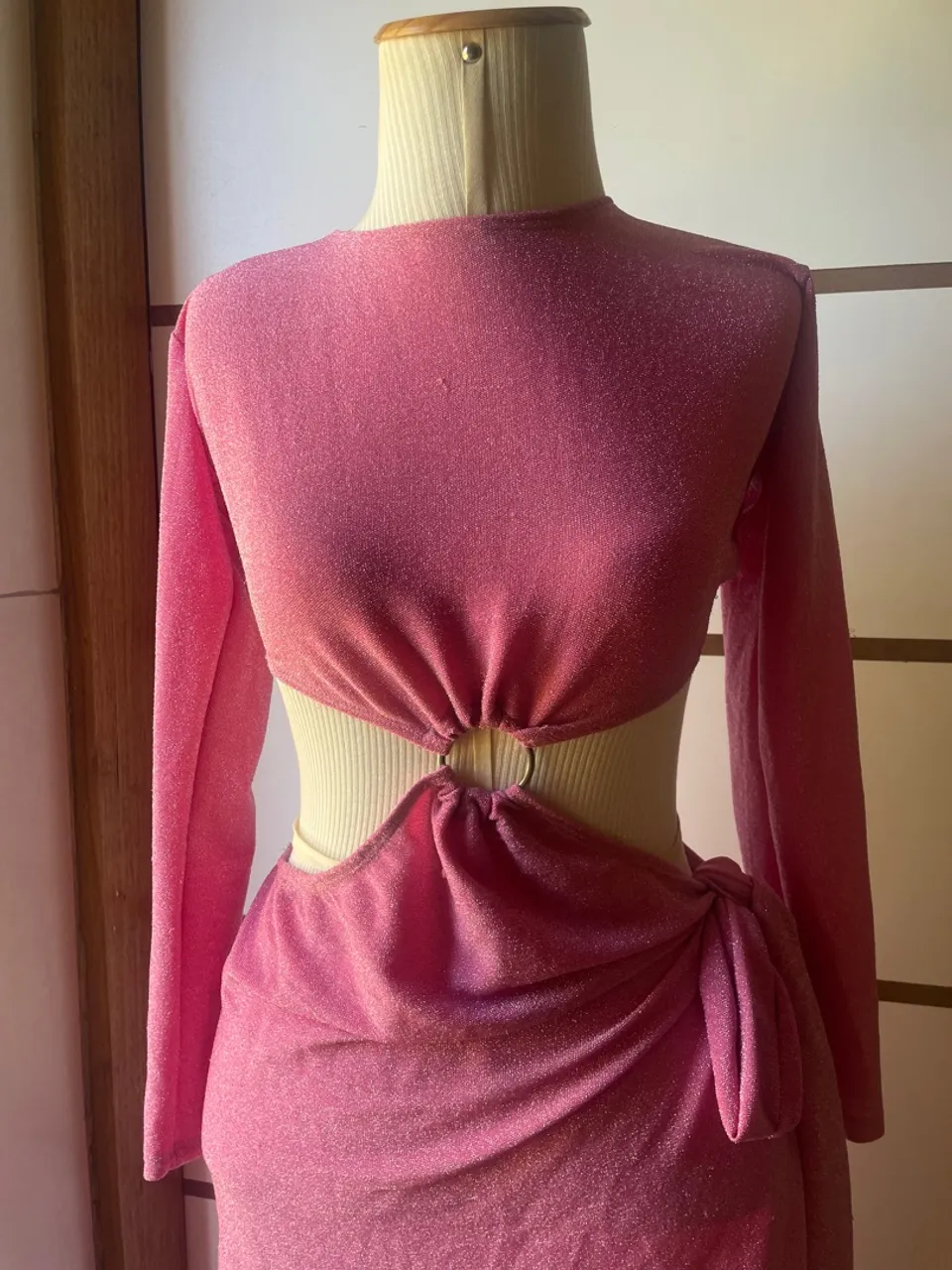 Vestido longo Rosa Lurex com Detalhe Vazado