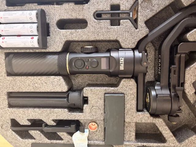  Estabilizador Gimbal Portátil Zhiyun-tech Crane 2s