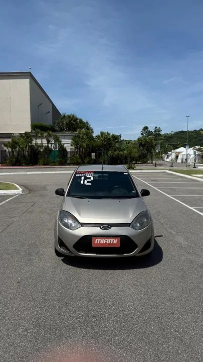 Ford Fiesta 2012 - Foto 2