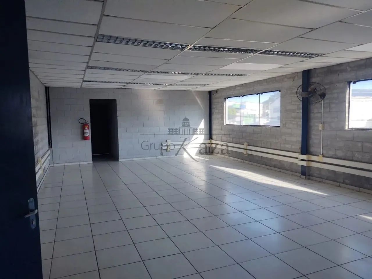 Galpão Comercial - Chácaras Reunidas - 1660m². - Foto 5