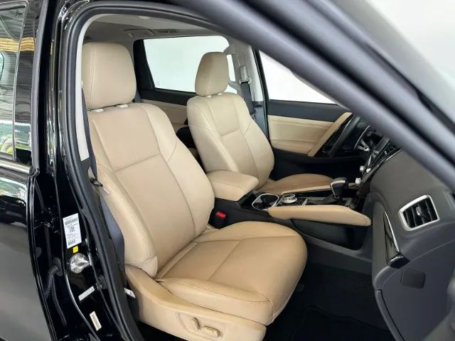 PAJERO SPORT LEGEND 2.4 4X4 7L ( 14mil km) - Foto 6