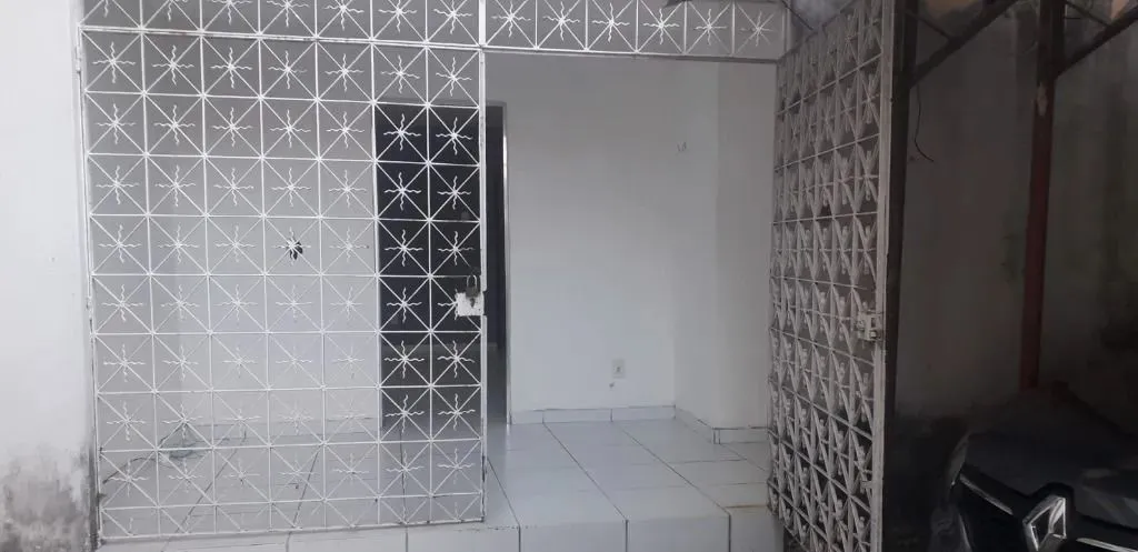 Rua Oliveira Fonseca 183 B - CAMPO GRANDE APTO TÉRREO GRADEADO TERRAÇO 2 QTOS 1 SUÍTE