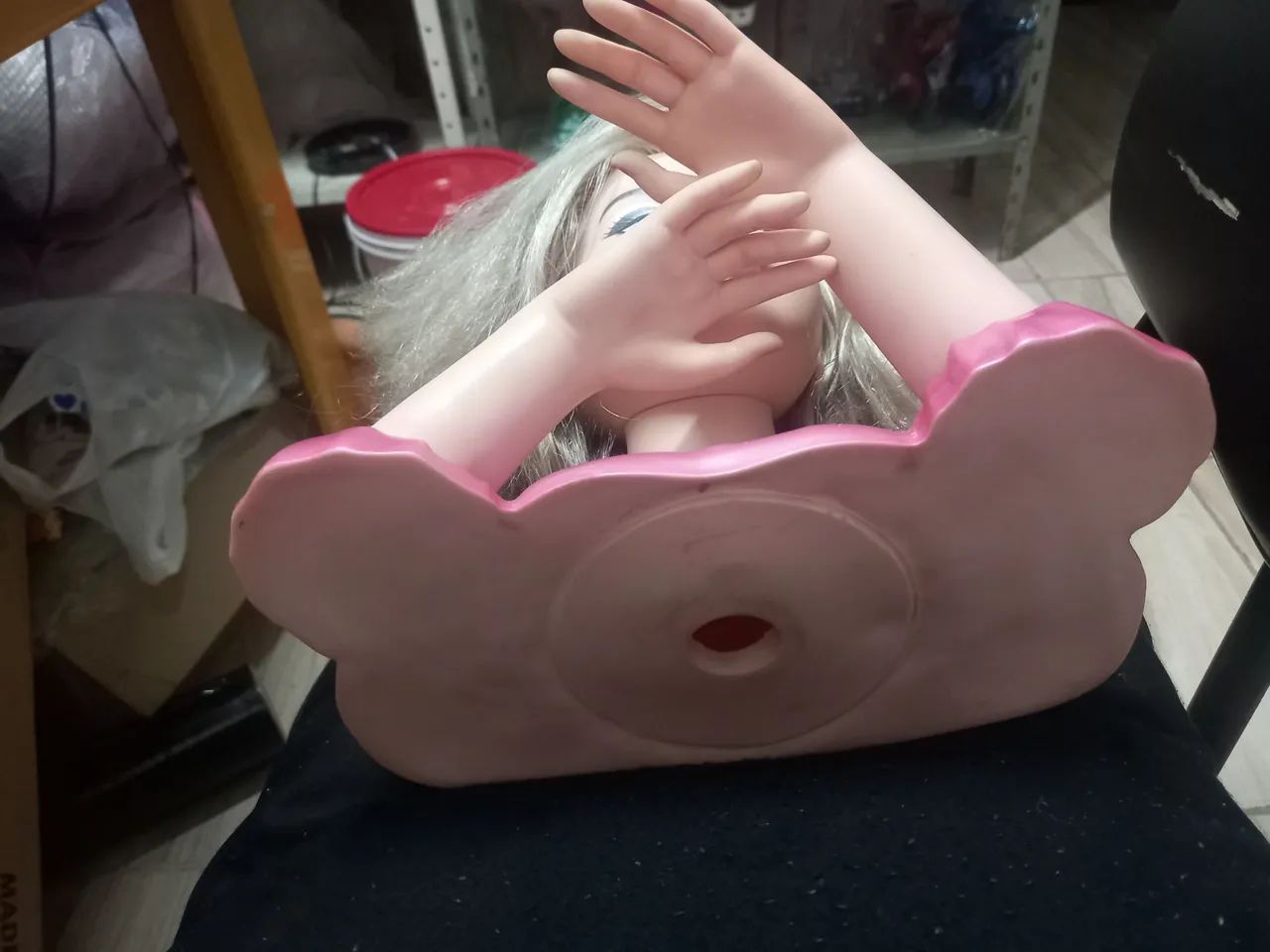 Barbie para pentear e pintar ela fala - Foto 4