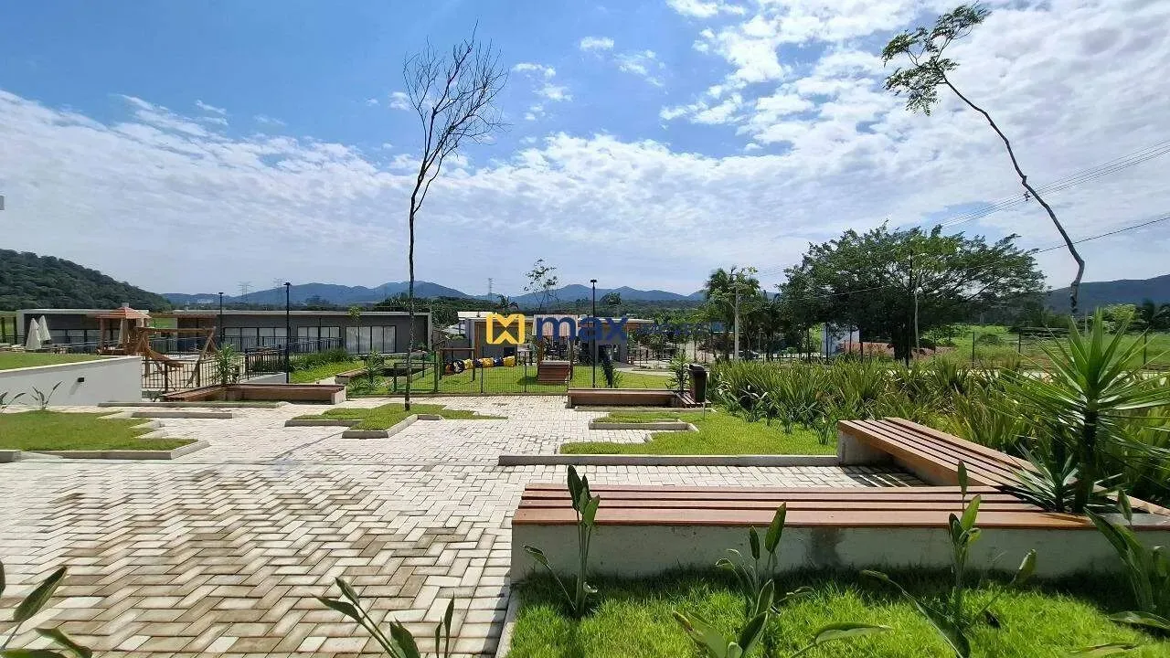 Excelente terreno em condomínio fechado com 264 m² à venda no bairro Rio do Meio em Itajaí