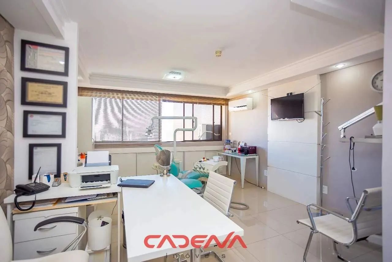 Espaço em Sala comercial para aluguel no Centro