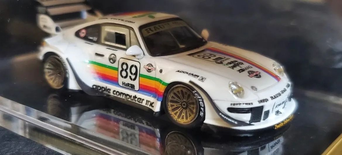 Ignition Model Porsche RWB Apple 1/64 - Hobbies e coleções - Sul