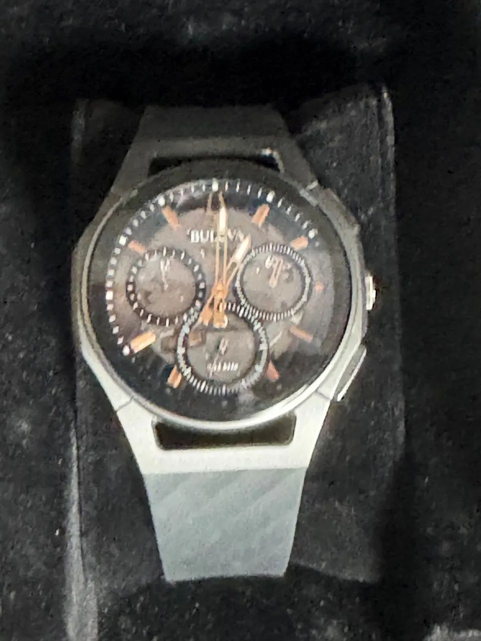 Relógio Bulova  Curve - Foto 2