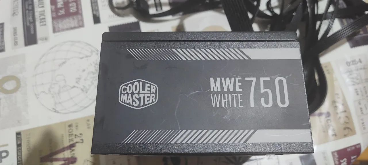 Fonte Cooler Master 750W