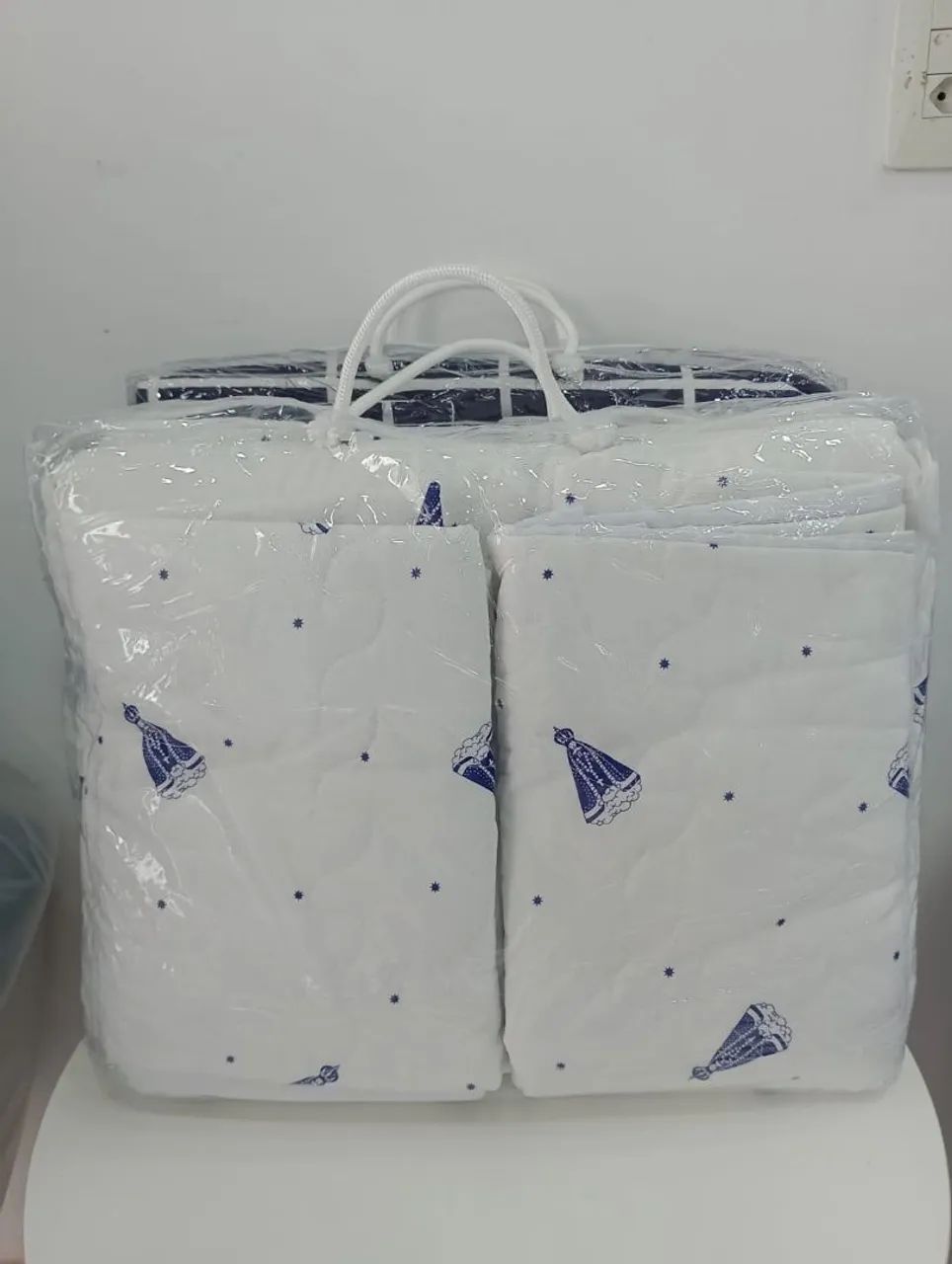 Jogo de Cama Casal - Flores e Estampas Delicadas