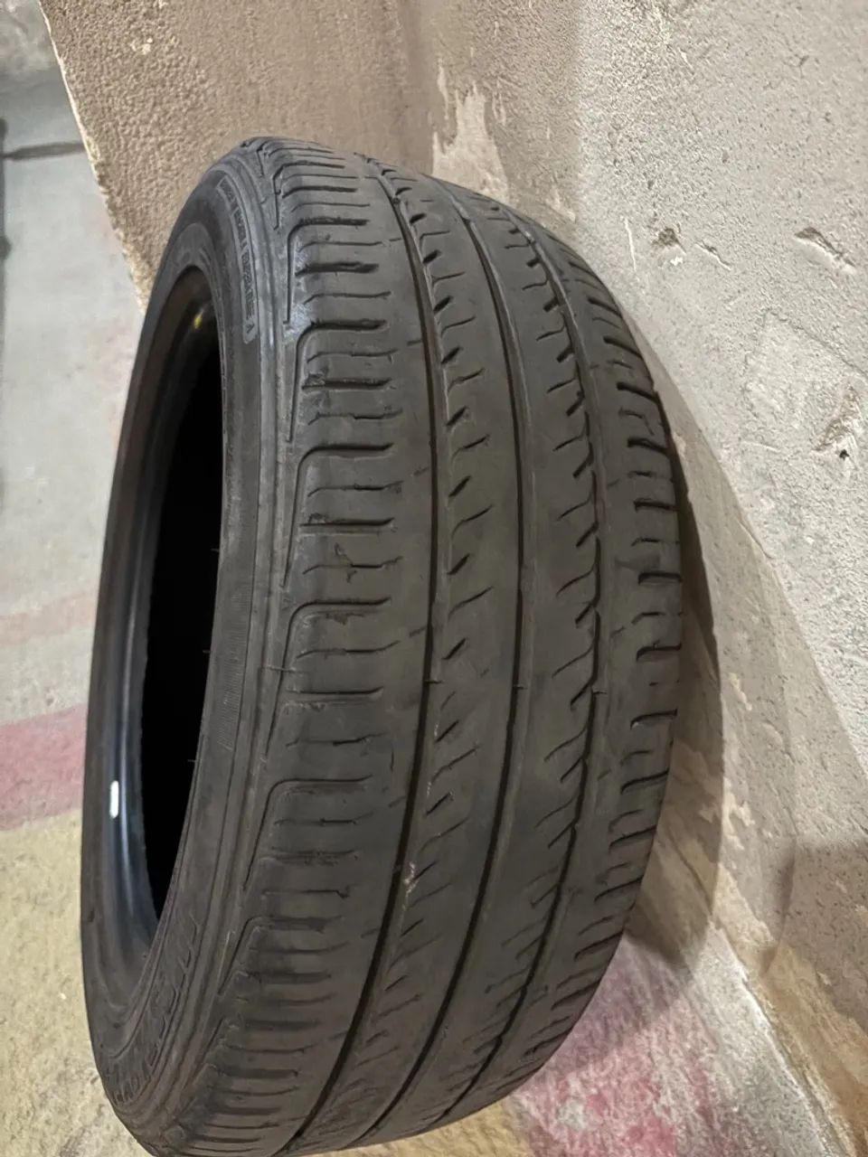 Pneu Aro 15 - 195 -55 -15 