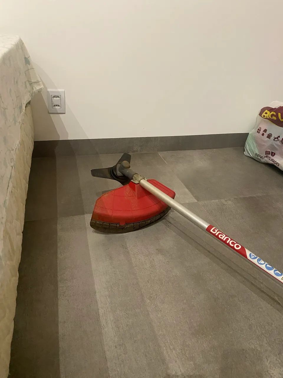 Roçadeira a gasolina Branco BR52A - Foto 5