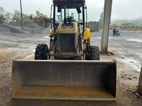 Retroescavadeira  - Foto 5