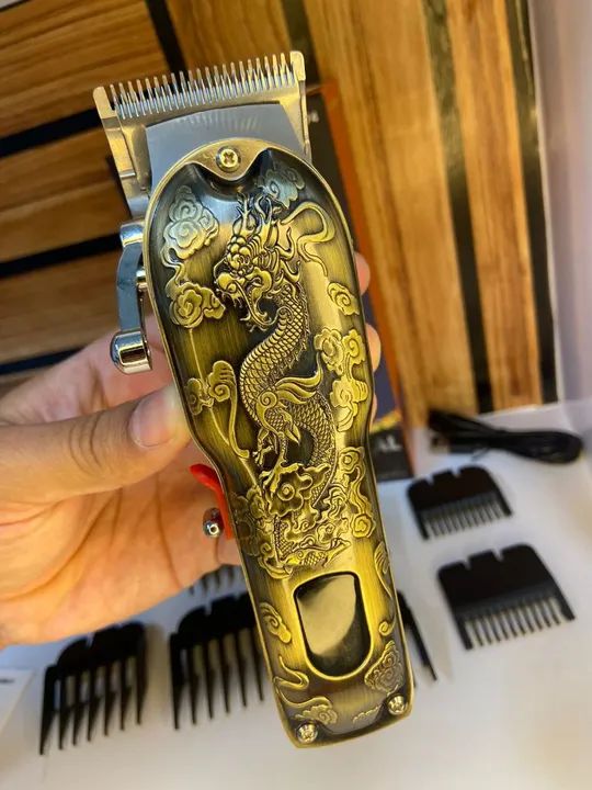 Máquina de Cortar Cabelo Profissional - Design Dragão