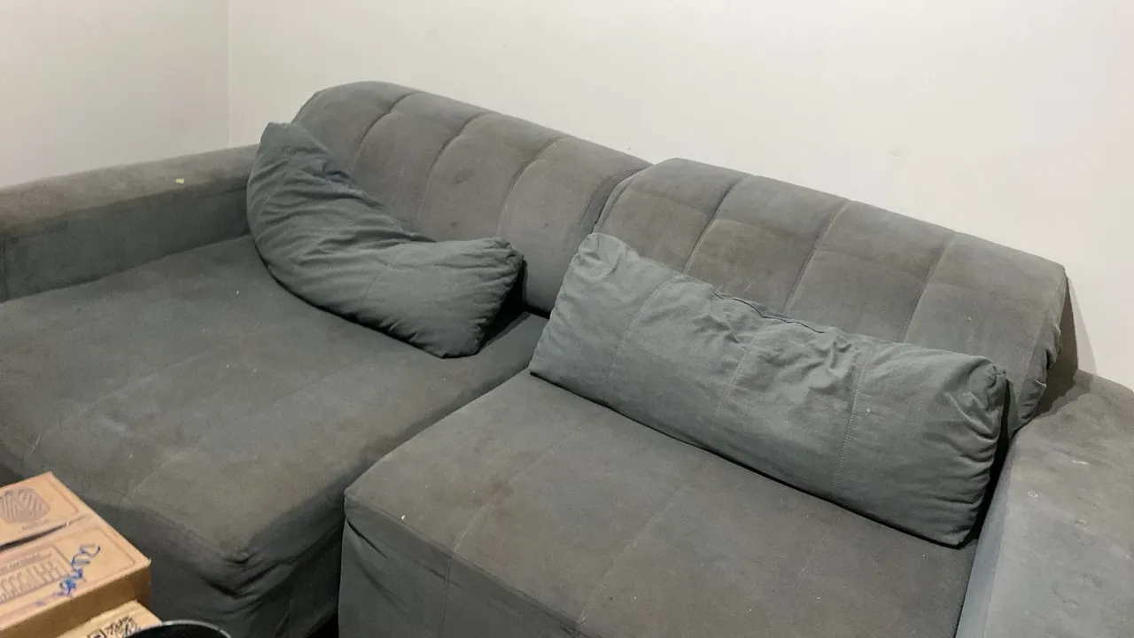 Sofá retrátil e reclinável
