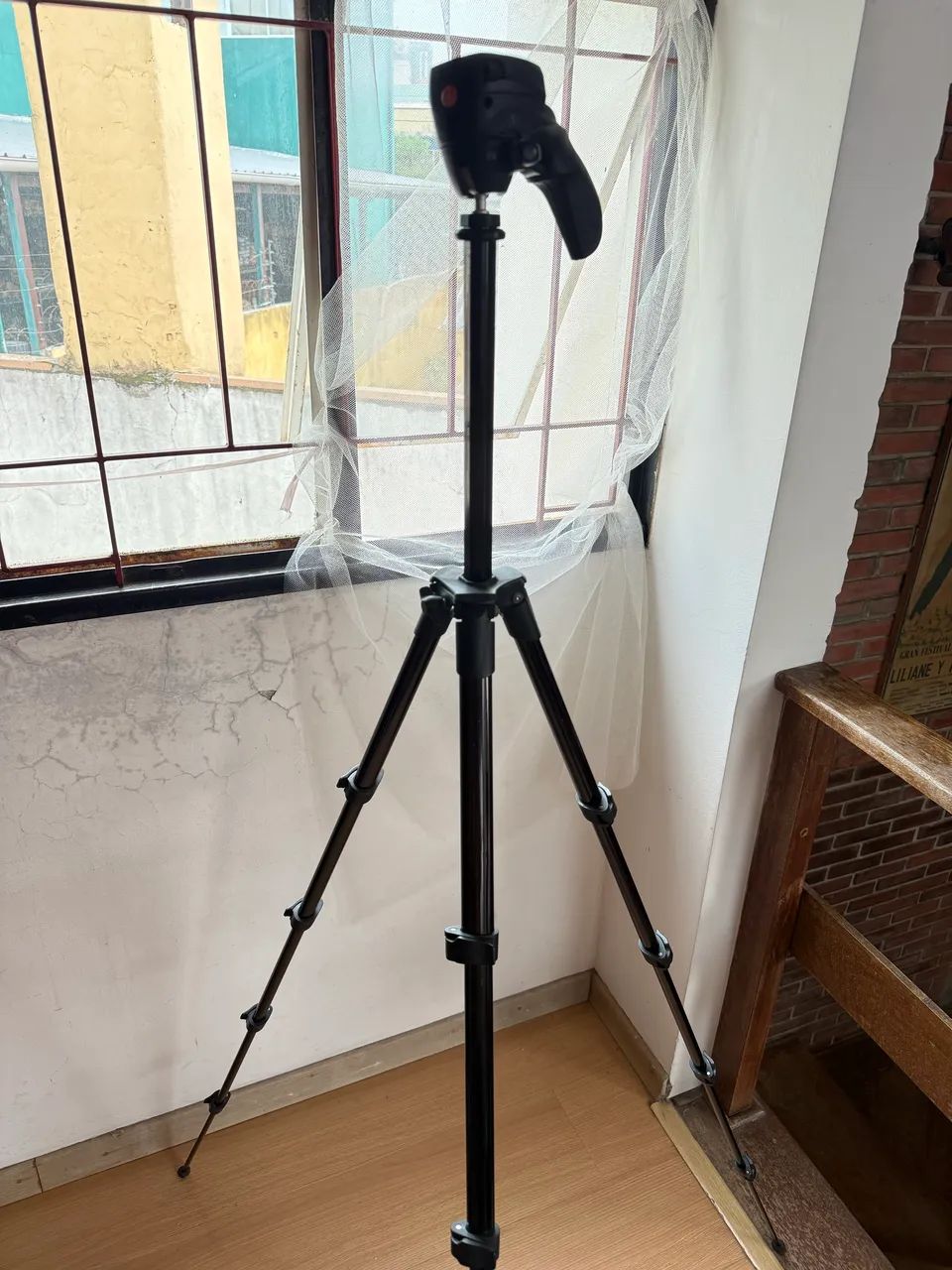 Tripé de alumínio Manfrotto Compact Action - Foto 4