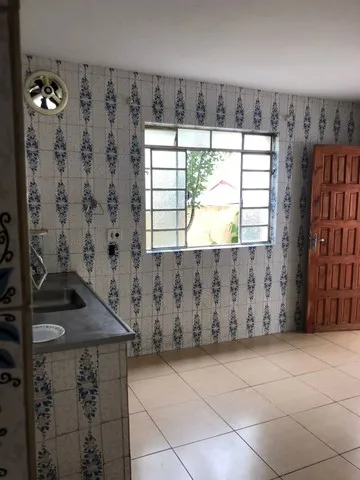 Sobrado para venda tem 120 metros quadrados com 3 quartos em Vila das Belezas - São Paulo
