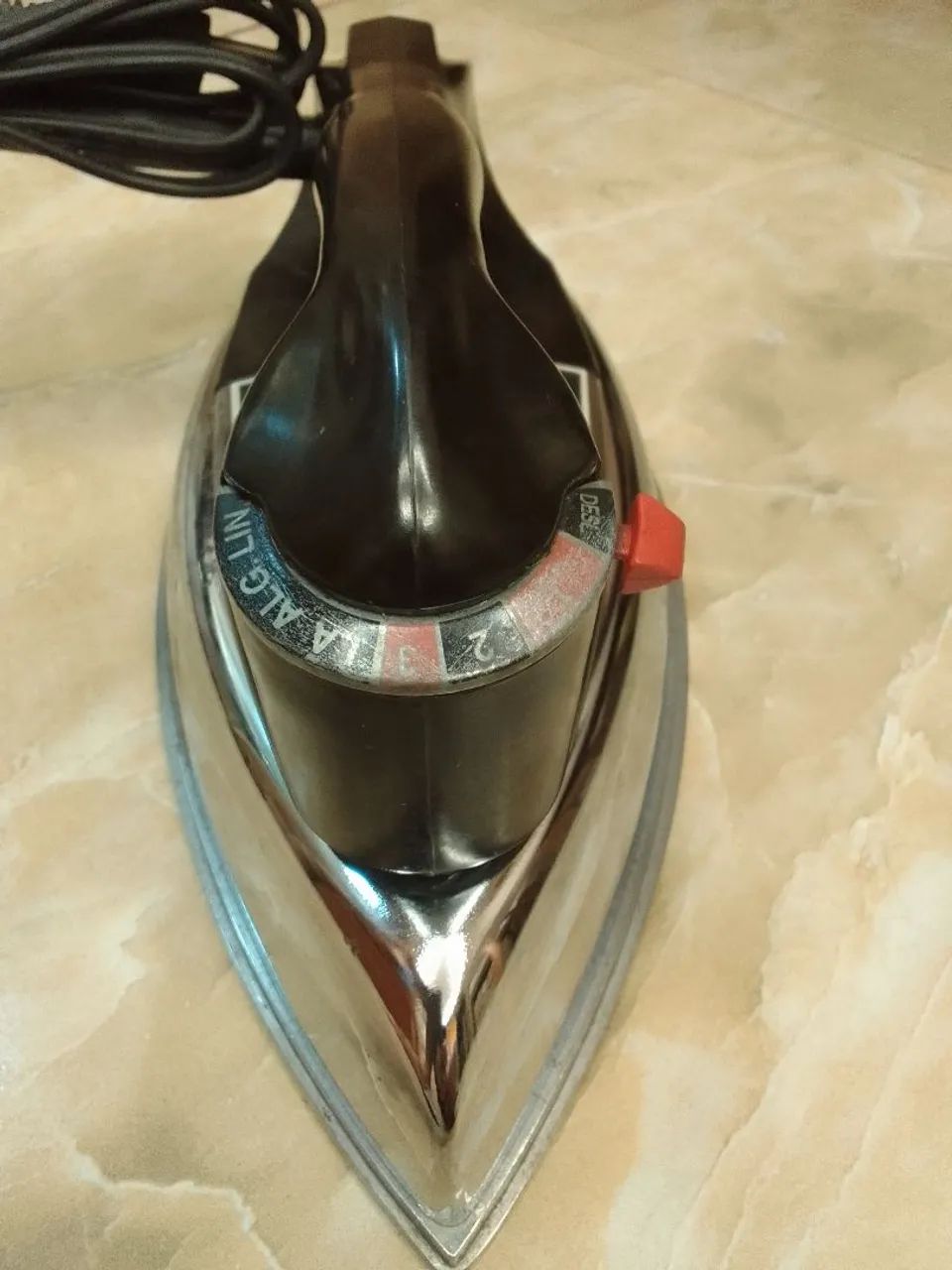 Ferro antigo BLACK  e DECKER  - Foto 2