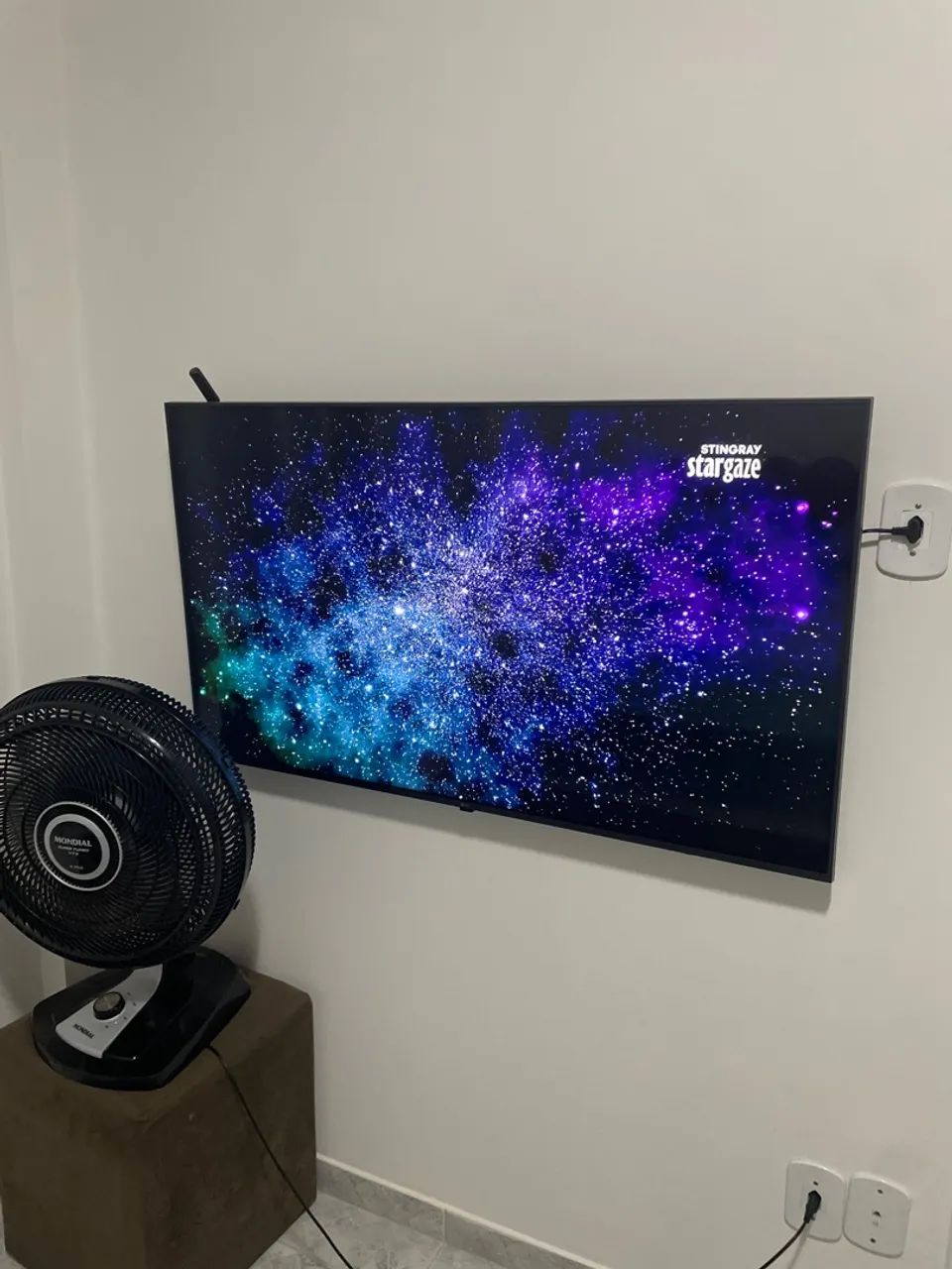 Vendo tv 50 polegadas LG 4k - Foto 2
