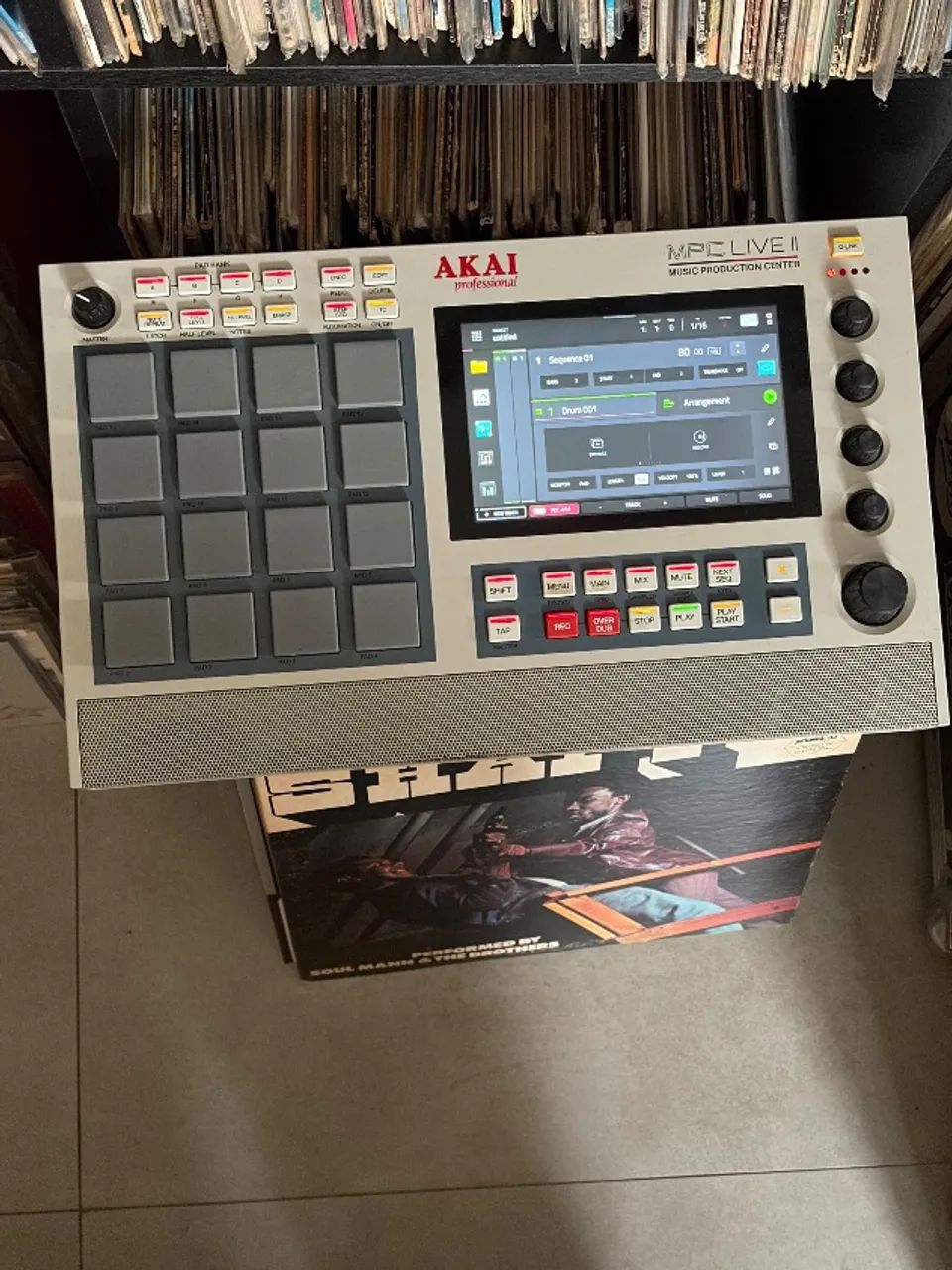 Akai Mpc Live 2 Retro Edition