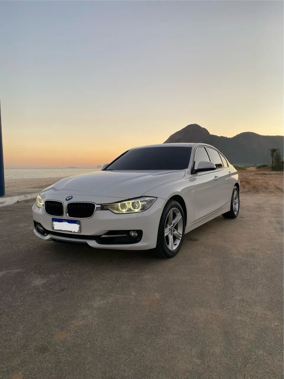 BMW 320I 2015
