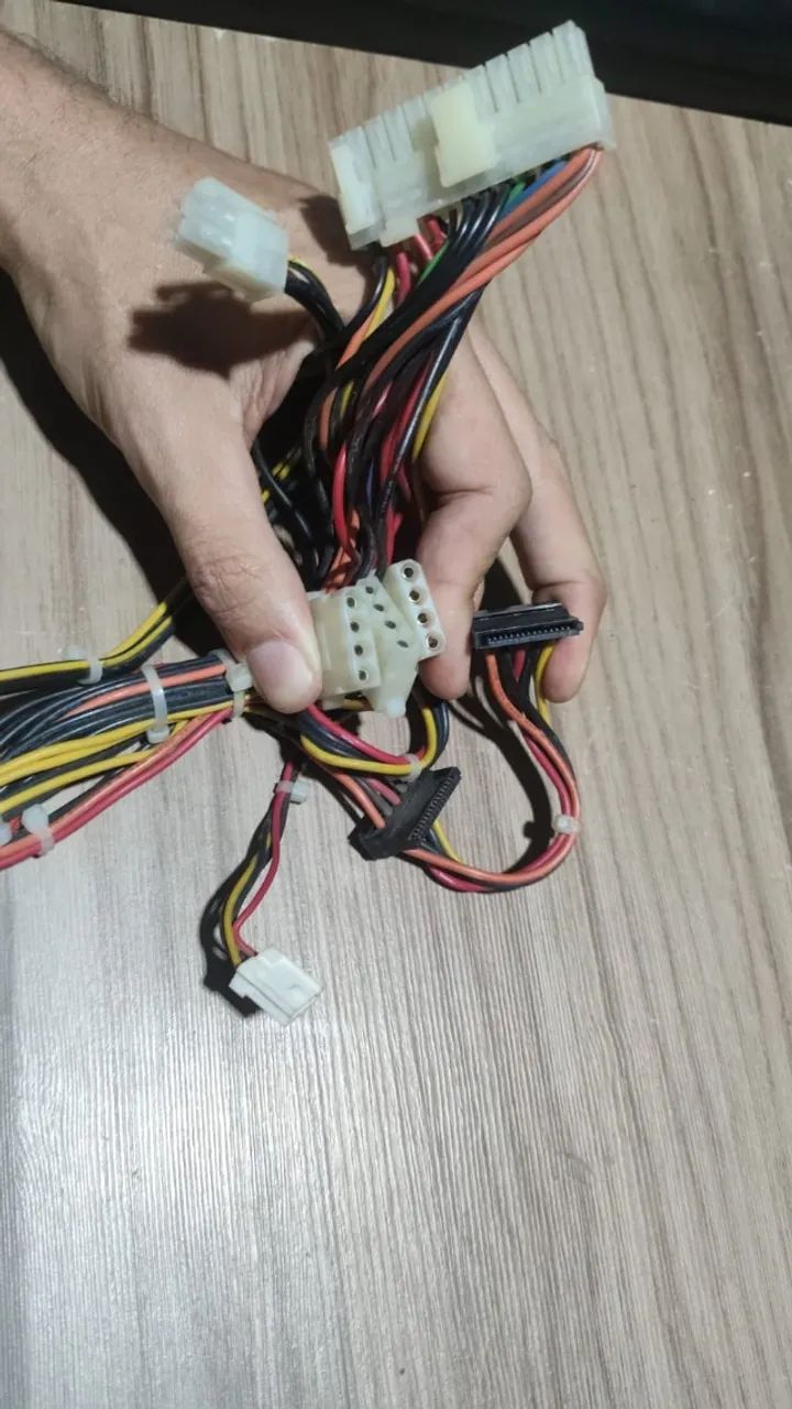 Fonte Mini Atx 300w Delta - Foto 3