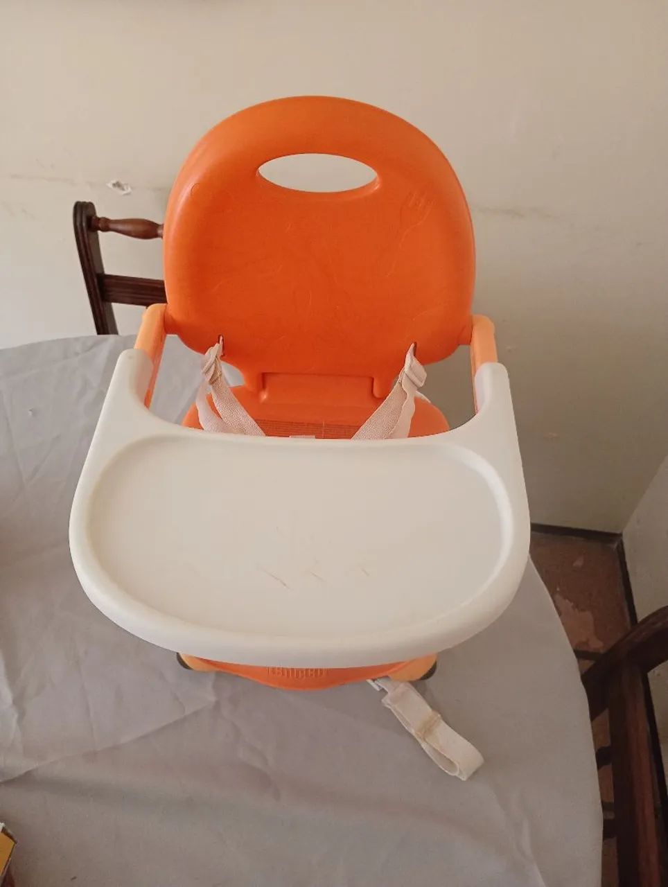 Cadeirinha de alimentação 