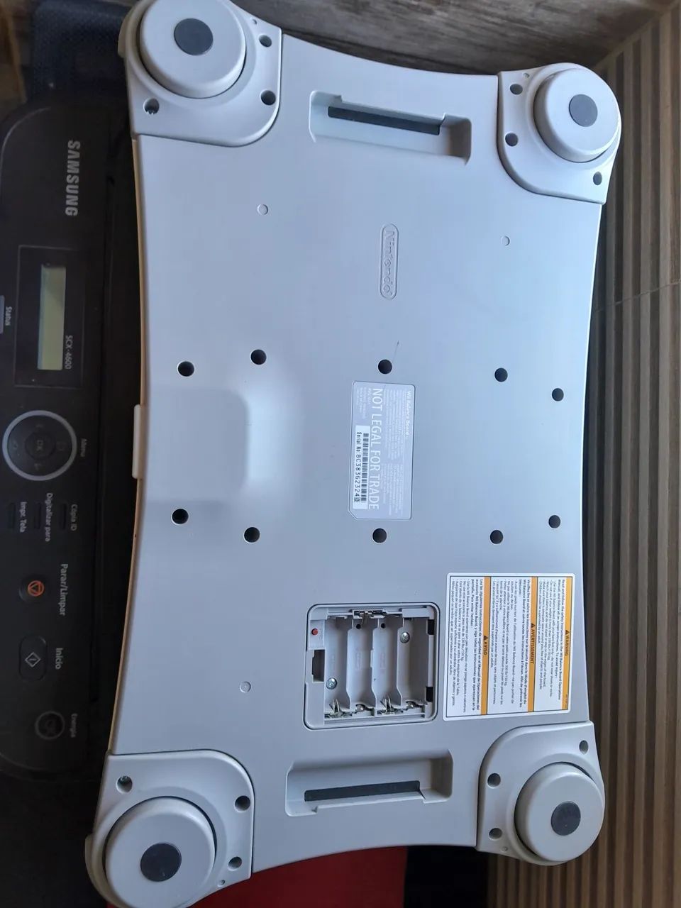 Wii balance board - sem a tampa das pilhas - Foto 3