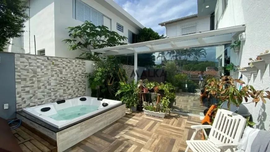 Casa para Locação em Florianópolis / SC no bairro Agronômica - Foto 3