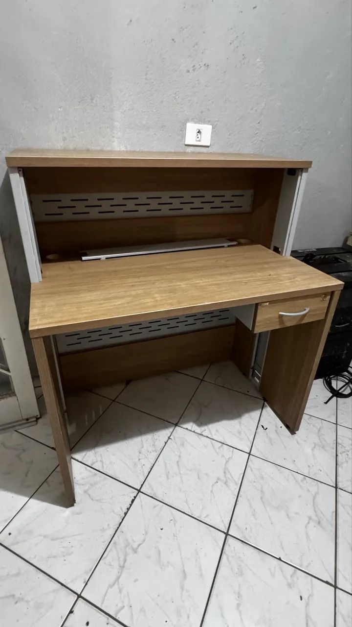 Balcão com gaveta 