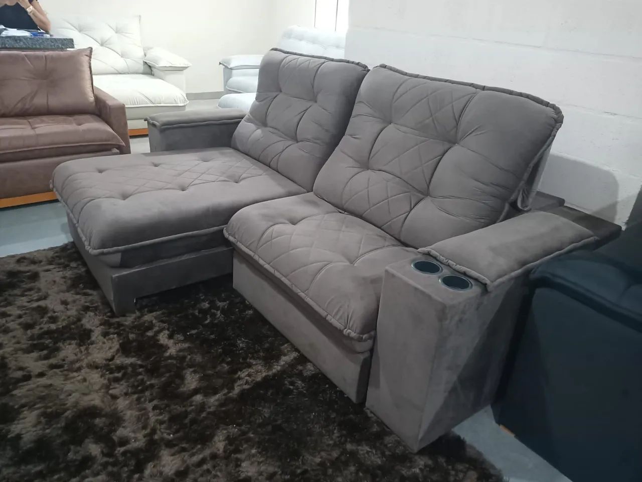Sofá retrátil e reclinável medida de 2.30 - pronta entrega - Foto 2