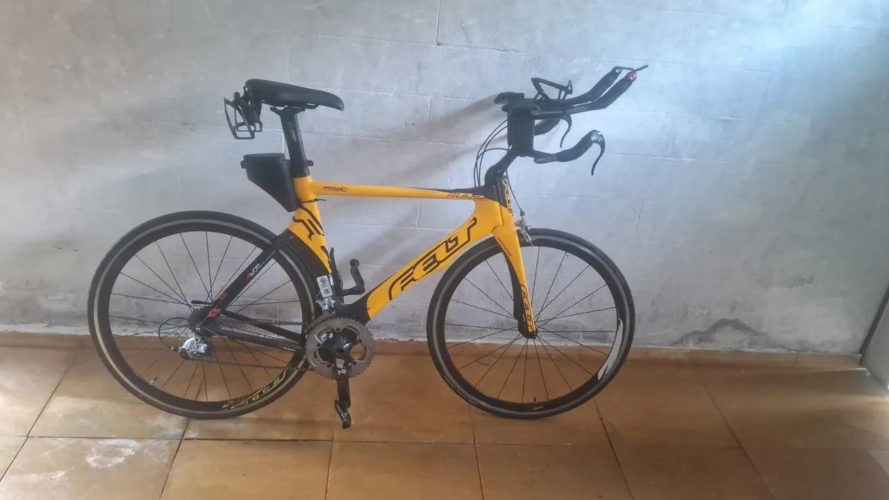 Bicicleta TT Felt 