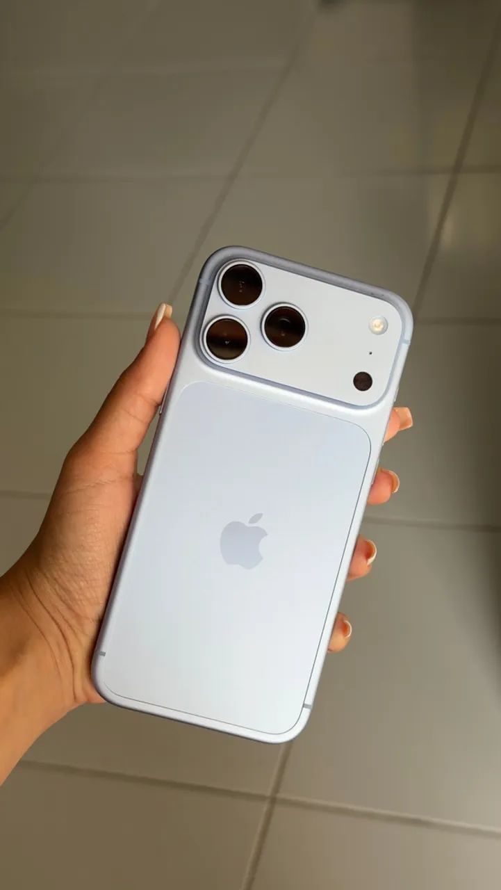 iPhone 18 Pro Max 256GB Glacier! Zero! Ativado a 10 dias.