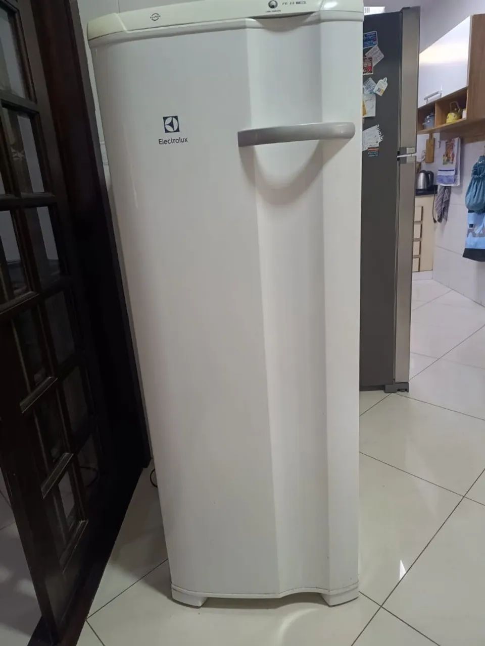 Freezer Electrolux vertical - Foto 5