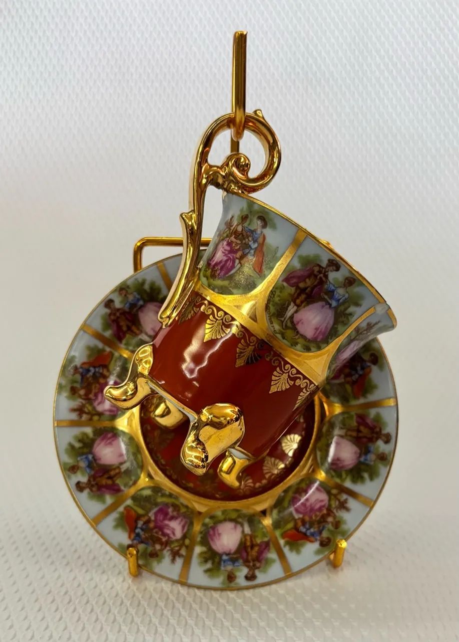 Xícara de porcelana 