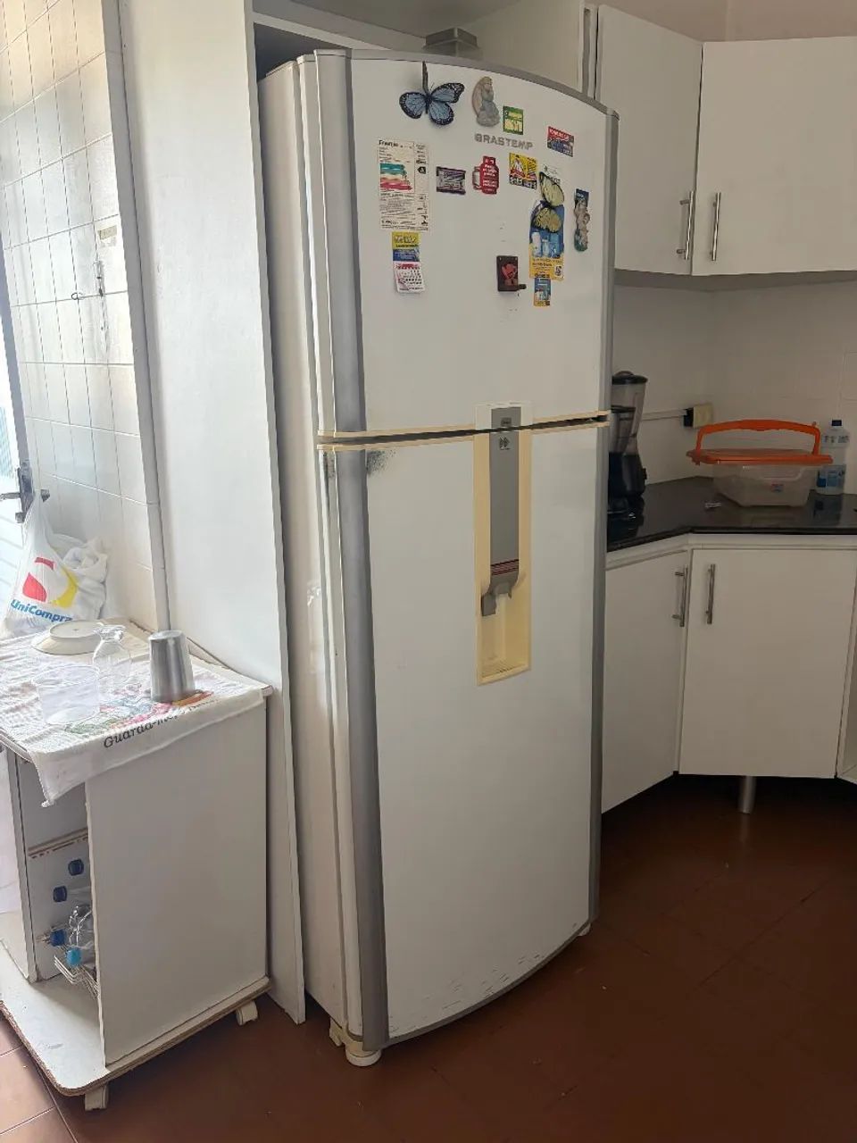 Vende-se Geladeira 