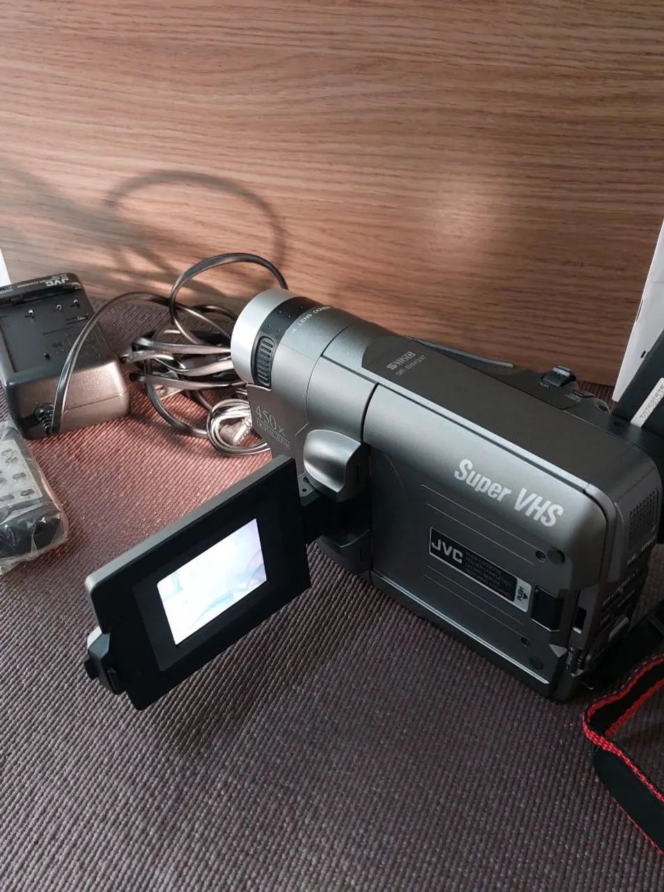 Câmera Super VHS Compacta JVC - Foto 4