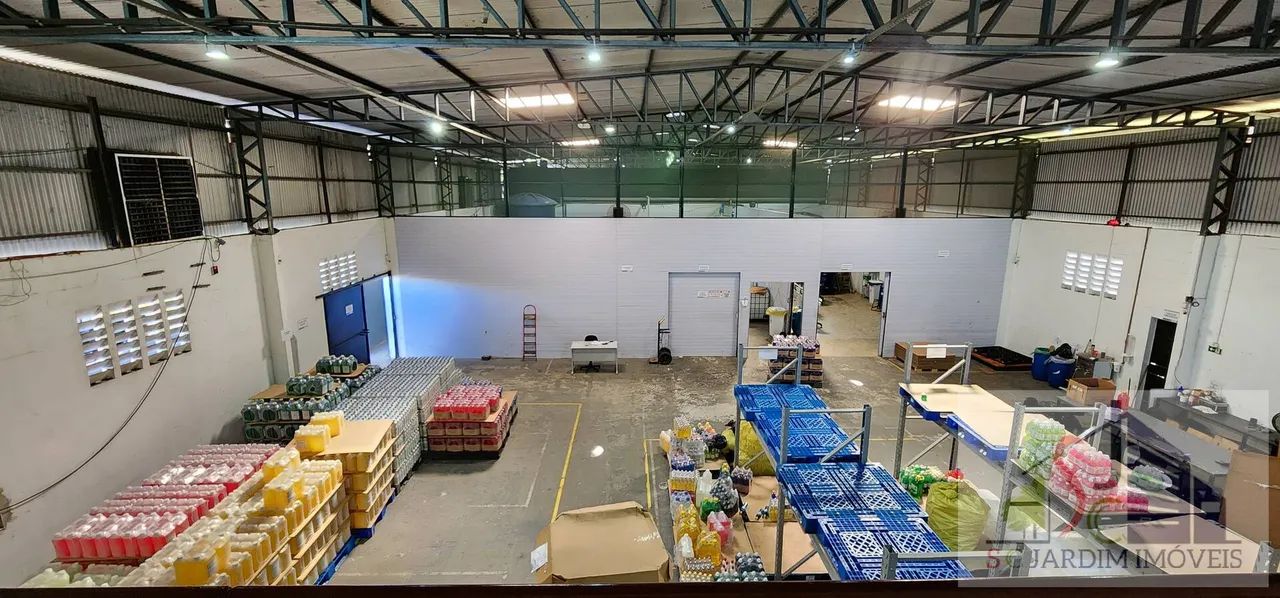 Galpão - Alugo 800m² - Tipo 5 Industrial e Comercial 1, 2 e 3, no Flores. - Foto 4