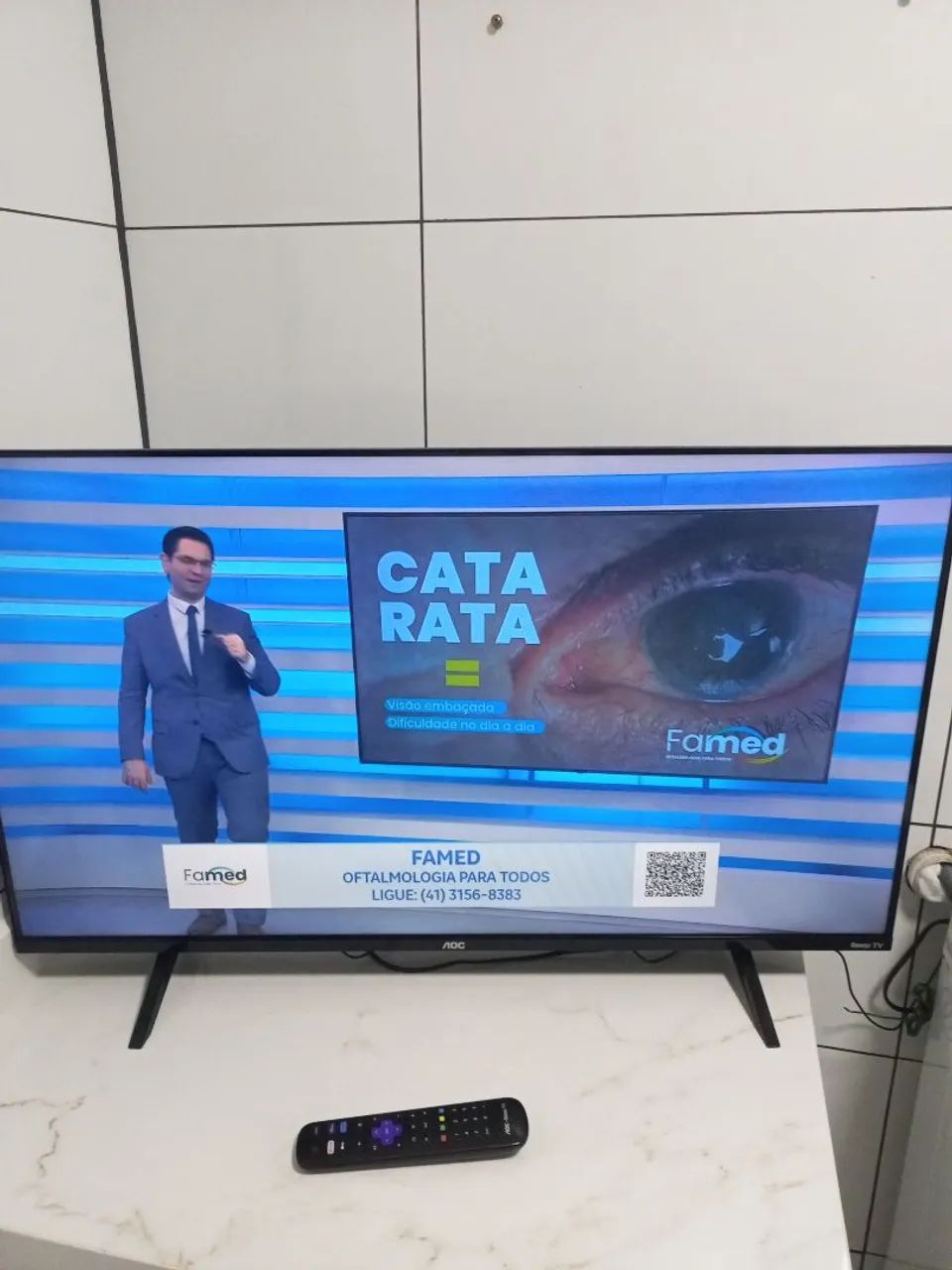 Vendo smart tv AOC roku 43 polegadas novinha
