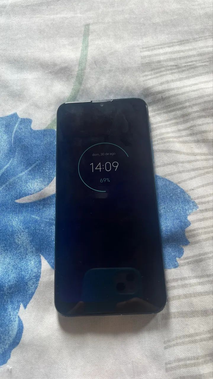 Motorola E7 plus