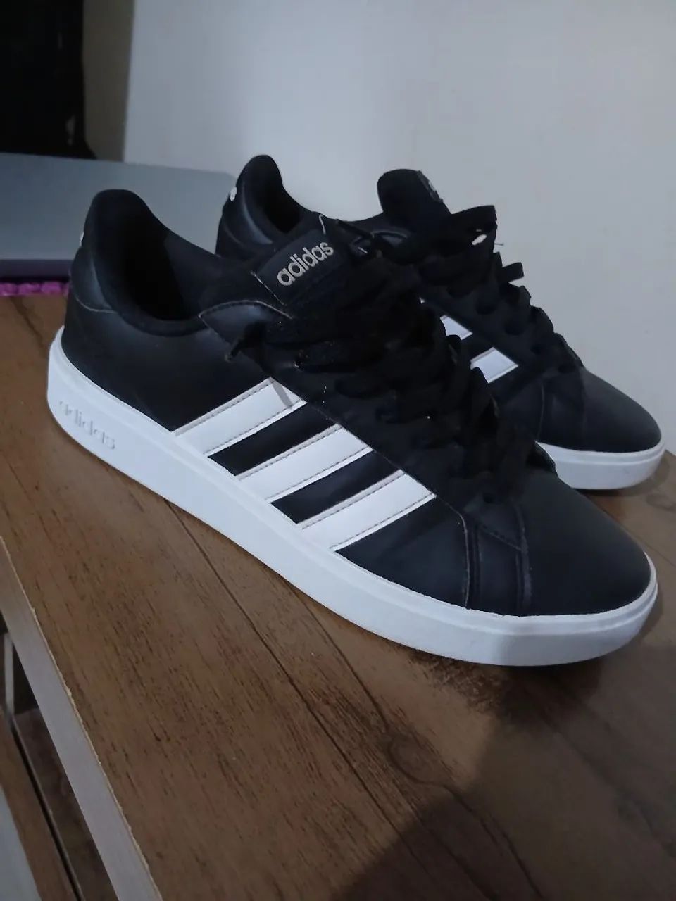 Vende-se Tênis Adidas 