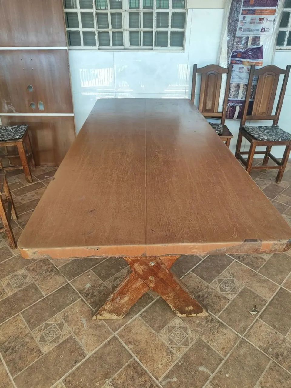 Mesa de Madeira com 5 cadeiras (aceito ofertas)