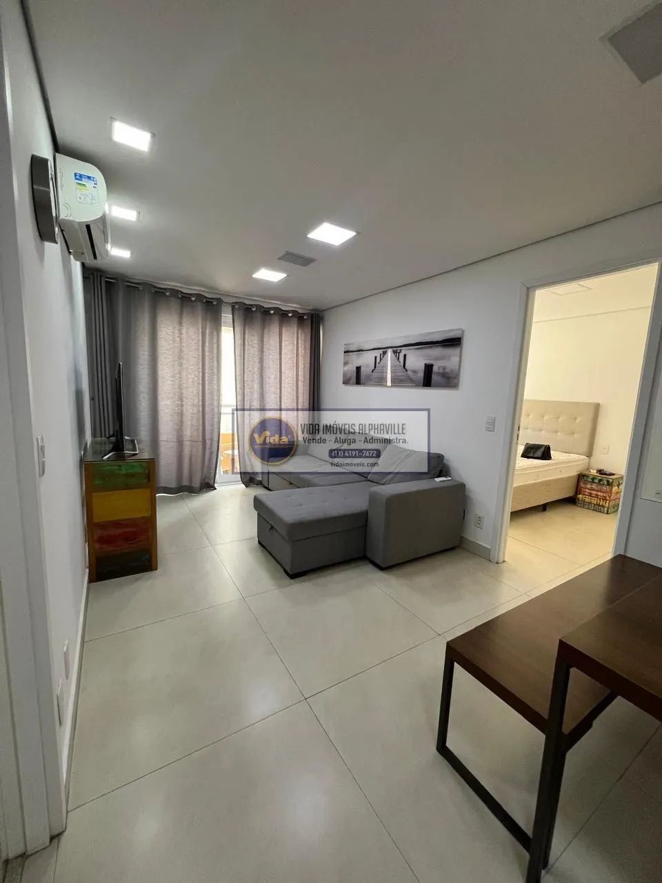 Apartamento mobiliado em Alphaville Centro 1dort 1 vaga pet - Foto 2