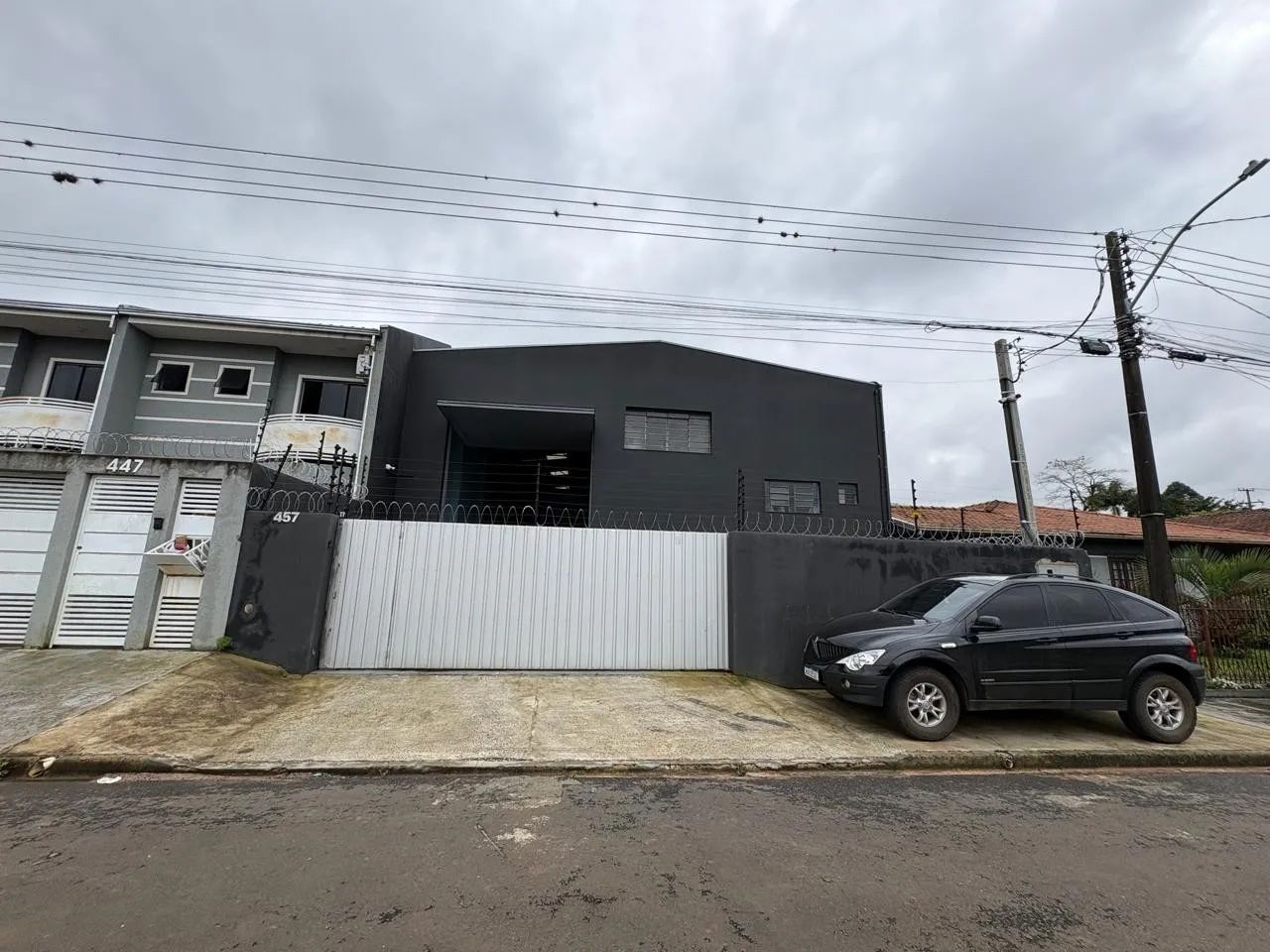 BARRACÂO PARA LOCAÇÃO EM UVARANAS