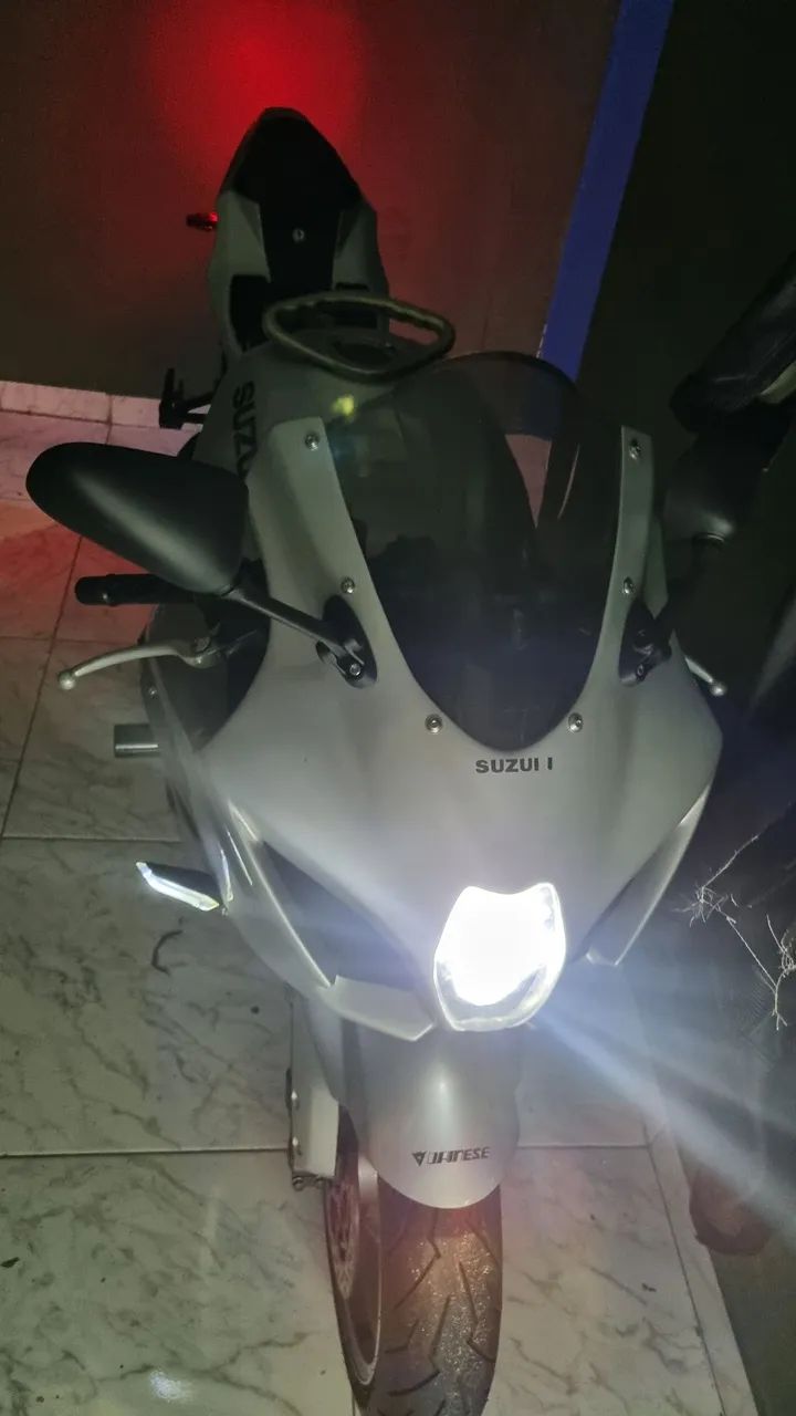 Srad 1000 2004 com roupa da 2020 - Foto 5