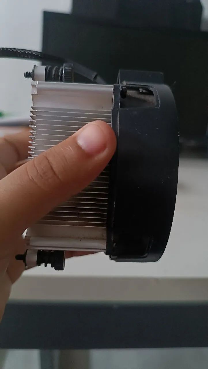 Cooler Box AMD Wraith Spire Original - Ryzen AM4 - Foto 5