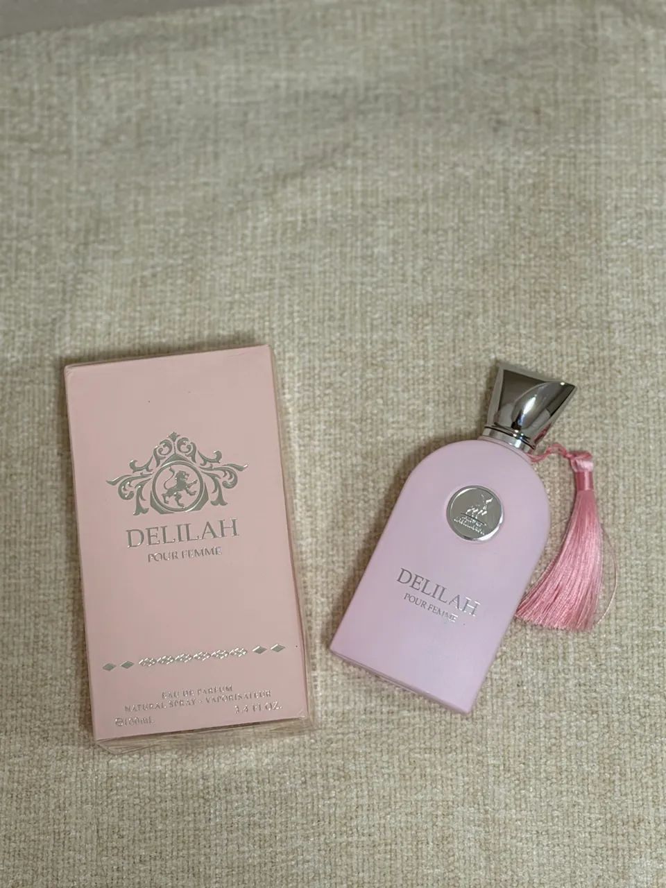 Perfumes importados , árabes e cosméticos. 