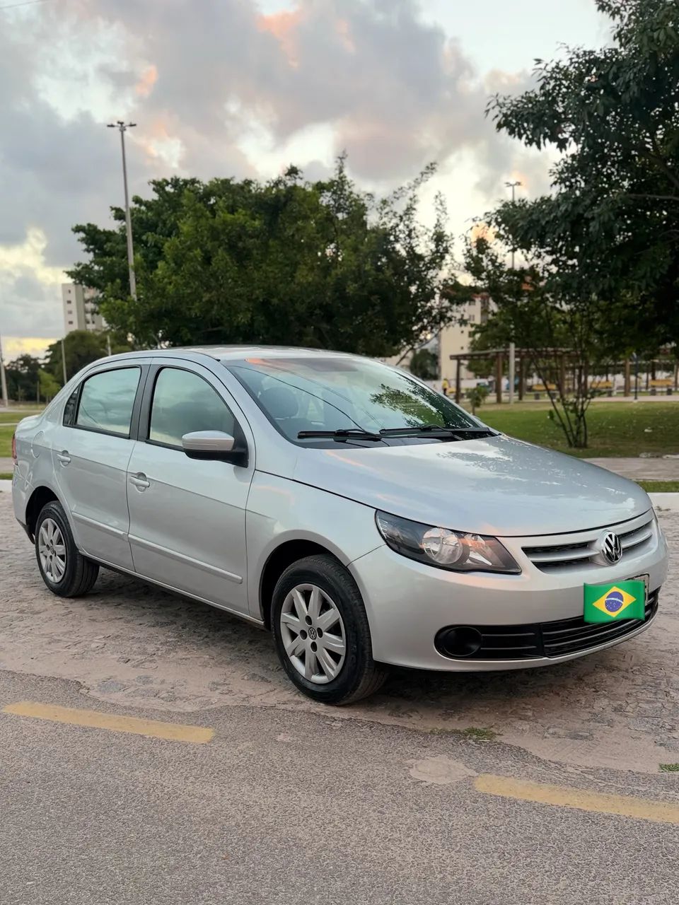 Volkswagen Voyage 1.0/1.0 CITY MI TOTAL FLEX 8V 4P 2012