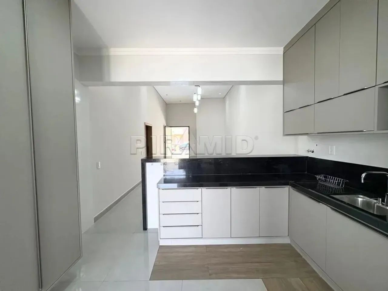 Casa térrea de alto padrão com 180m² no Bairro San Marco, Zona Sul de Ribeirão Preto/SP: - Foto 9